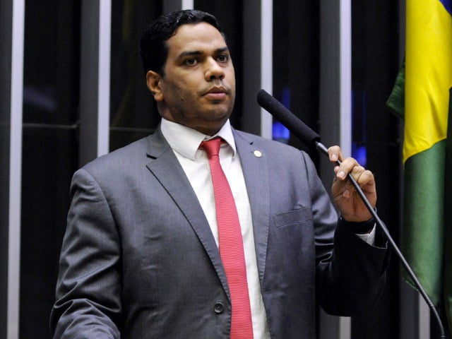 Jhonatan de Jesus assume ministério do Tribunal de Contas da união