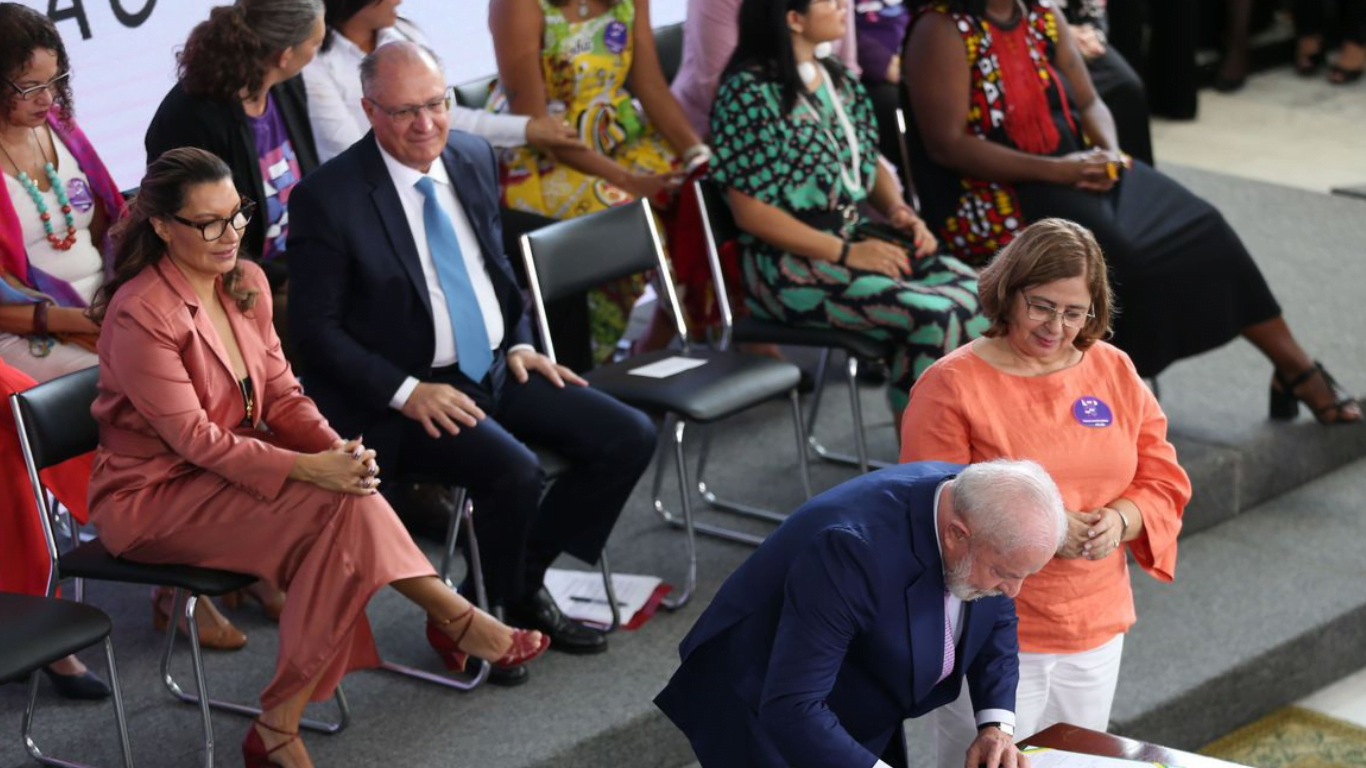 Igualdade salarial: empresa que descumprir lei será multada