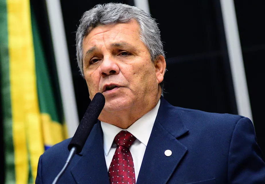 Fraga: “Bolsonaro não aceita muito opinião”