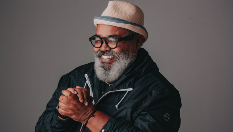 Jorge Aragão anuncia turnê europeia em 2023