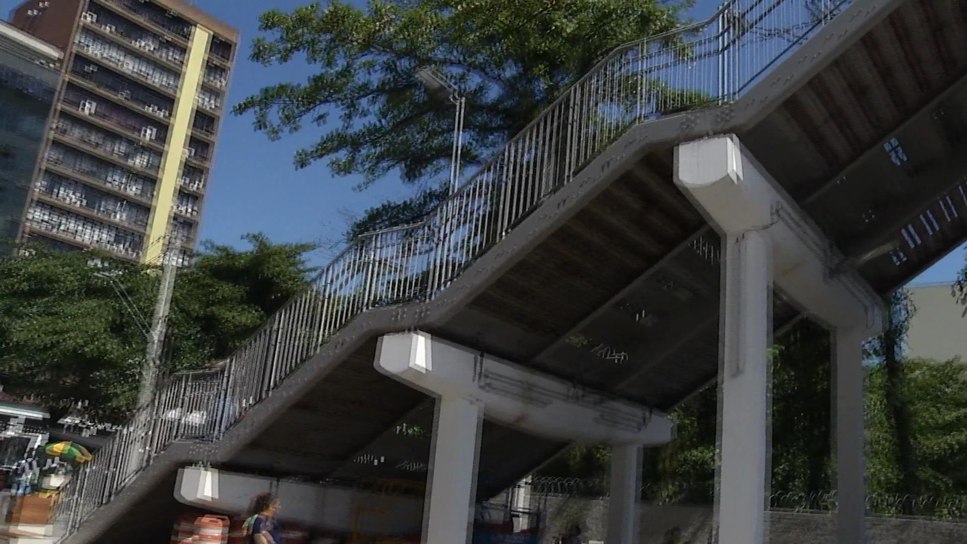 FIM DOS PROBLEMAS? PASSARELA DA ALFÂNDEGA REABRE COM MUDANÇAS