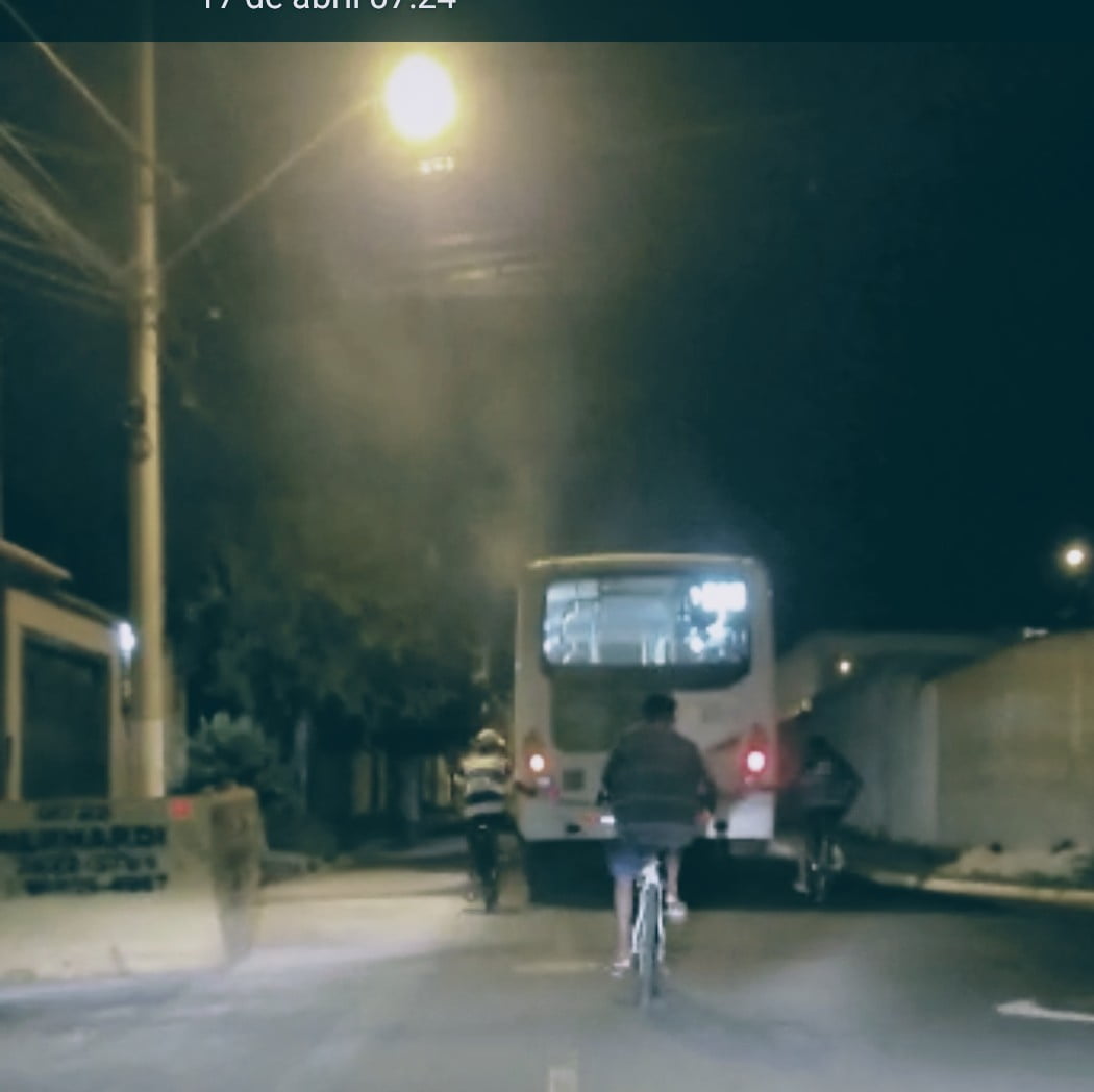 Adolescente de 15 anos morre após rabeira em ônibus da avenida Dom Pedro I