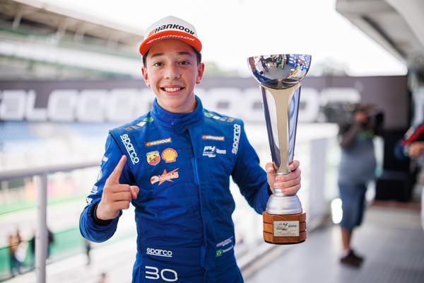 Fórmula 4 Brasil: Vinicius Tessaro domina primeira etapa da temporada