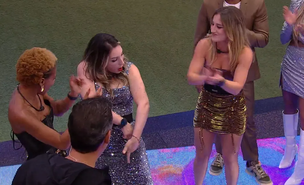 Amanda comemora título do BBB