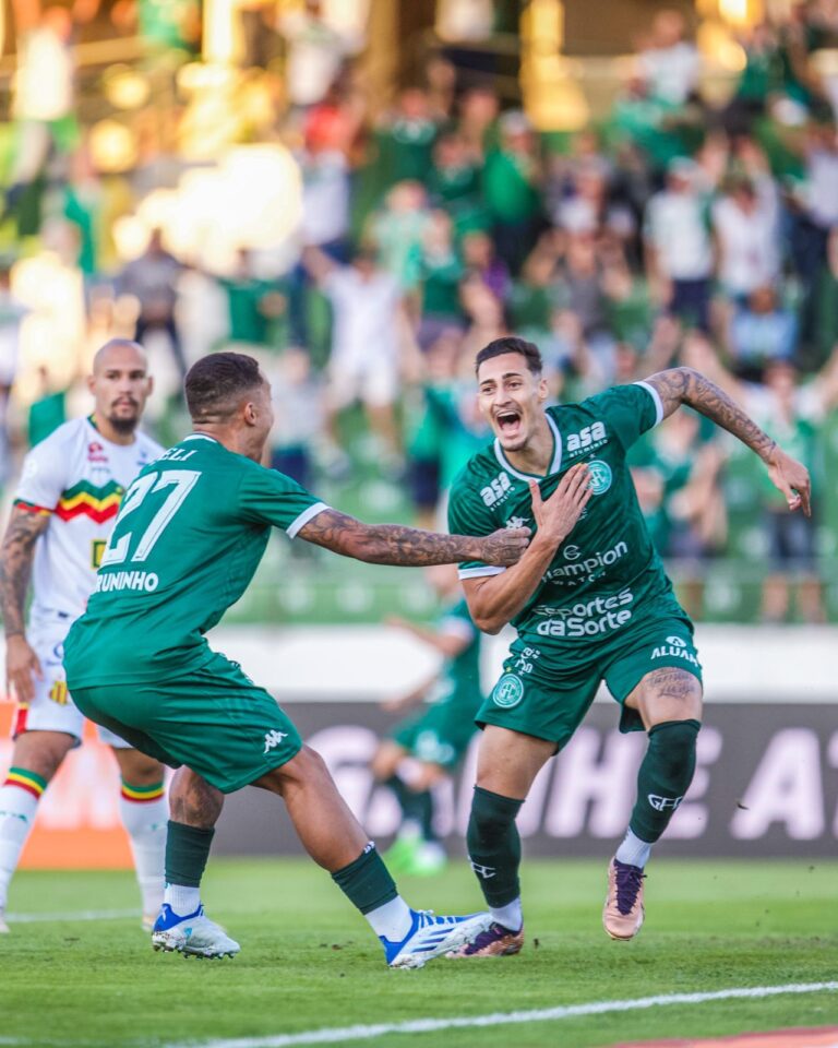 Guarani vence o Sampaio Corrêa pelo Campeonato Brasileiro da Série B