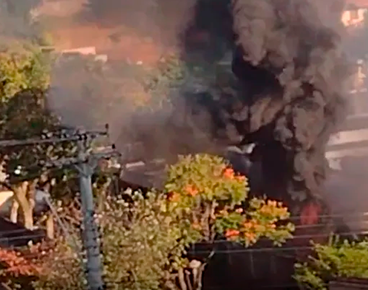 Incêndio atinge escola em Jacareí