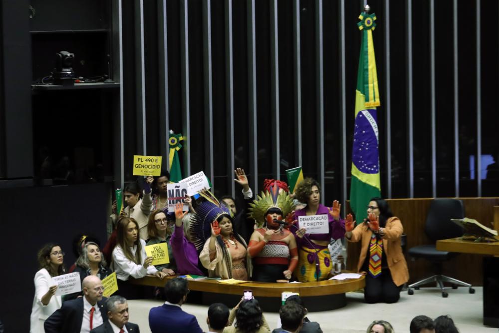 Câmara_marcotemporal