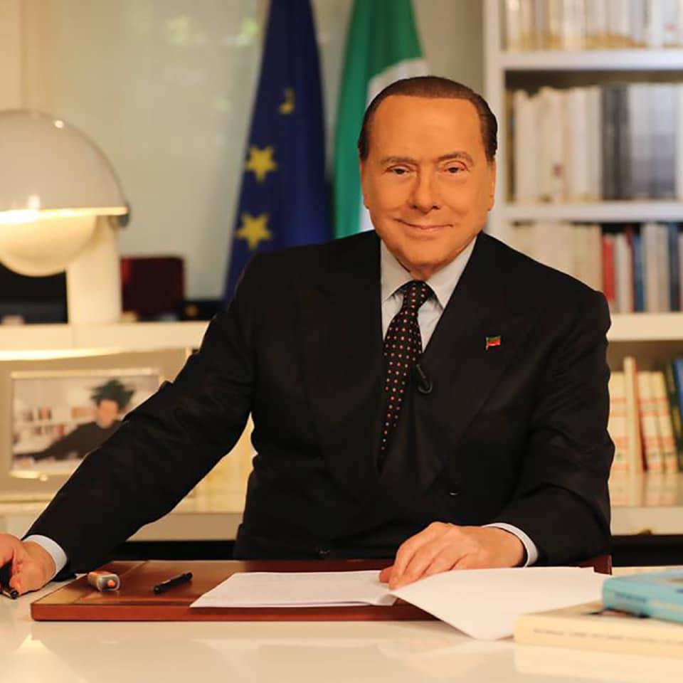 Morre Silvio Berlusconi, aos 86