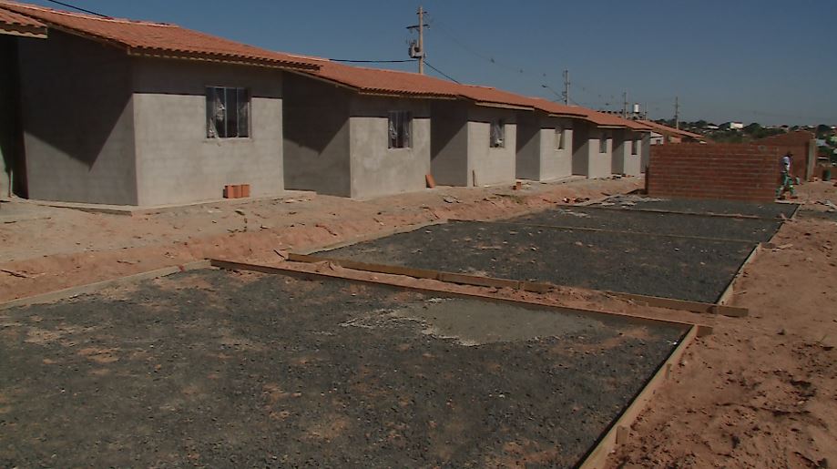 116 famílias são beneficiadas com construção de casas em Campinas