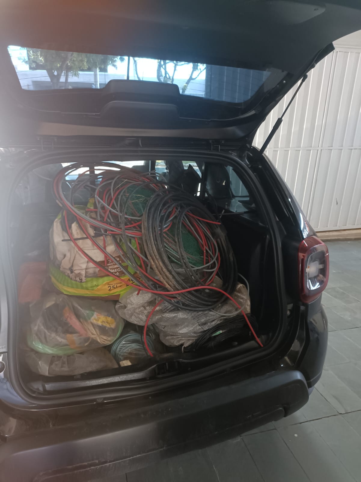 Operação da Polícia Civil de Campinas combate comércio ilegal de cobre