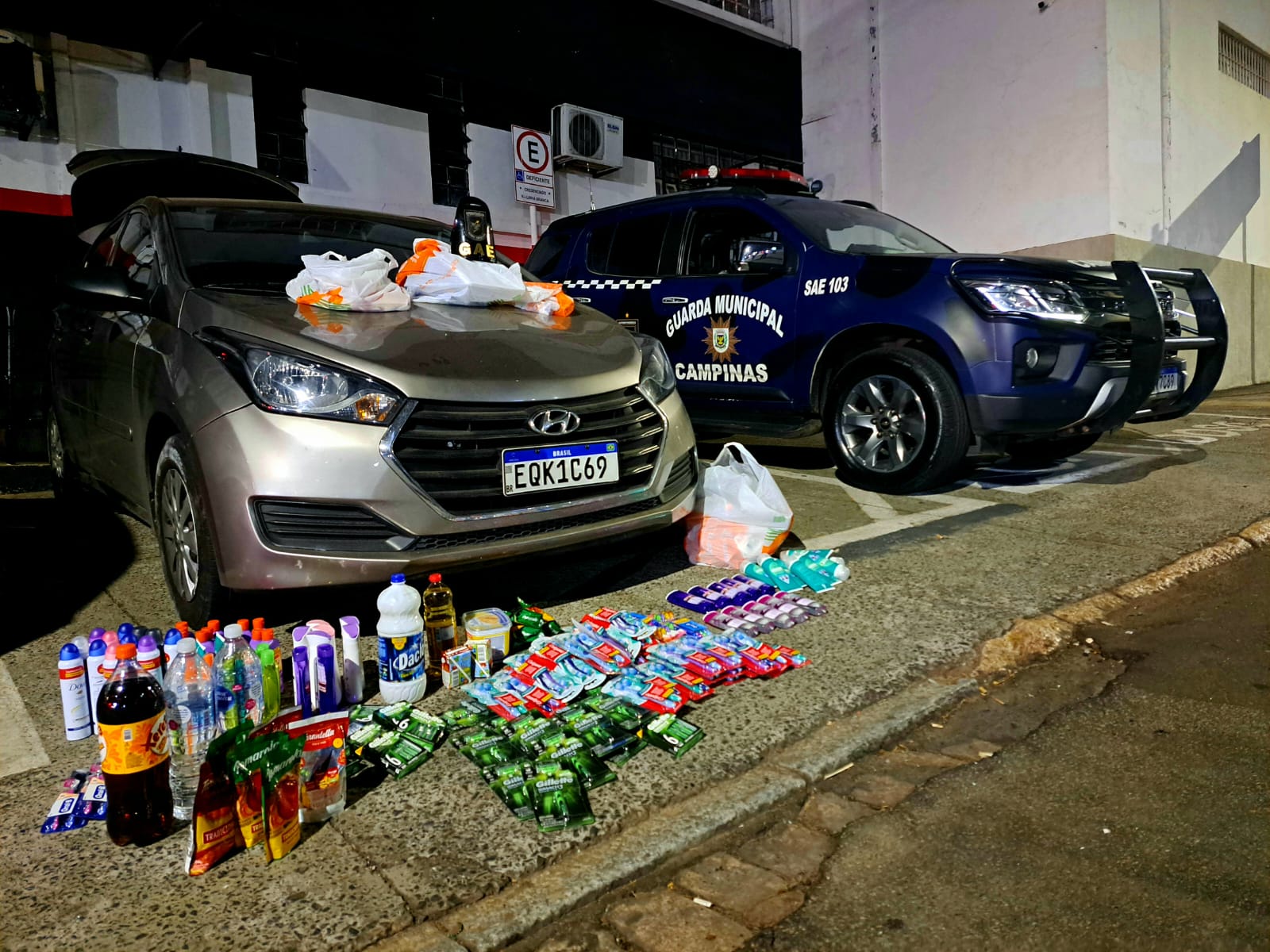 Mulheres são presas após furtar mercados em Campinas