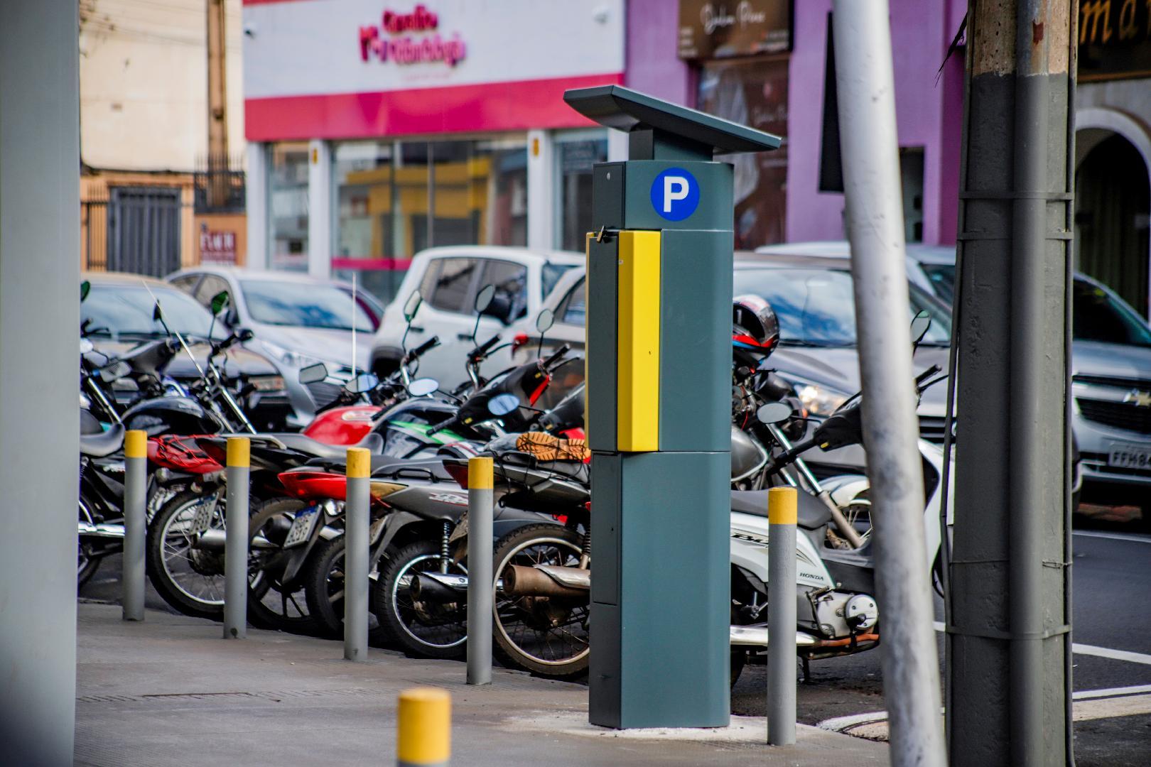 Prefeitura implanta mais sete parquímetros no centro da cidade