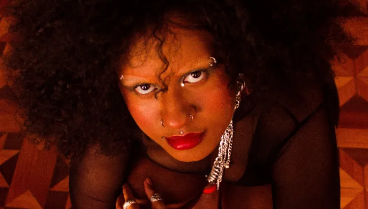 Comparada às divas do Jazz, Bebé Salvego é a convidada, no Vitrine