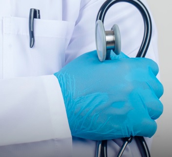 Busca por exames no pós-pandemia aumentou; bioquímica fala sobre o assunto