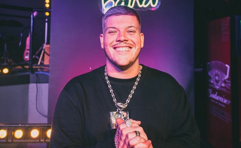 Cantor Ferrugem cancela show em Praia Grande, devido a realização de cirurgia urgente