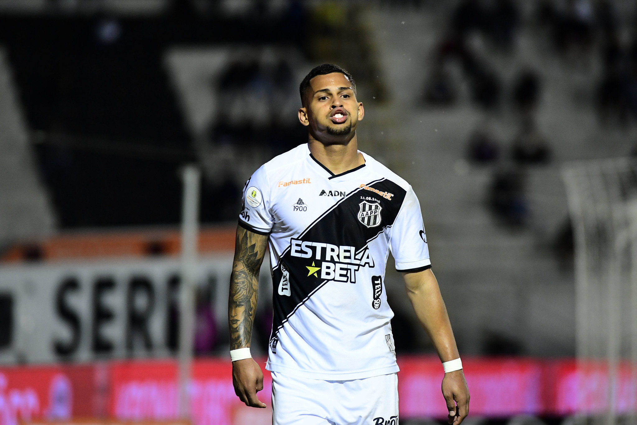 Ponte perde para o Tombense em casa