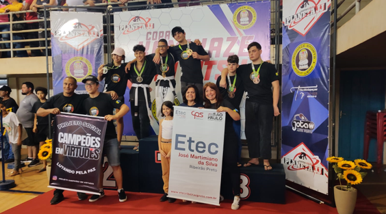 Alunos do Projeto Social ‘Campeões em Virtudes’ conquistam medalhas