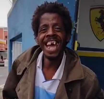 Homem que matou o amigo se entrega à polícia: ”perdeu a cabeça” em Jundiaí