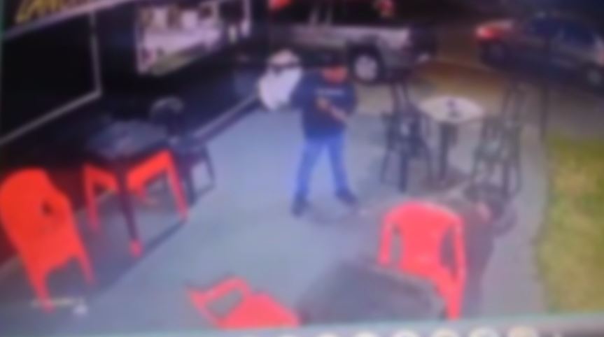 Homem é preso após atirar contra um jovem em lanchonete de Campinas