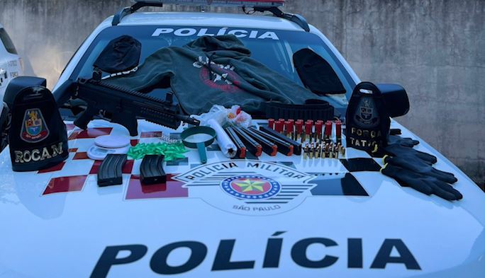 Homem é preso com arma e drogas em Rio Claro