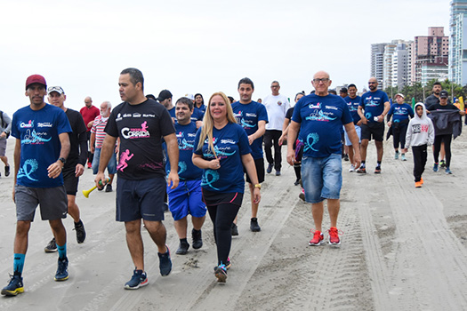 Homenagem especial marca a Caminhada Contra o Câncer em Praia Grande