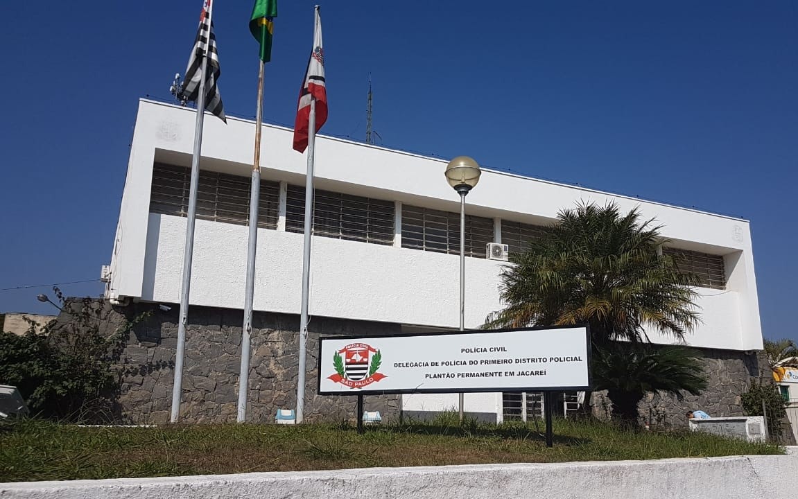 homem e filho baleados