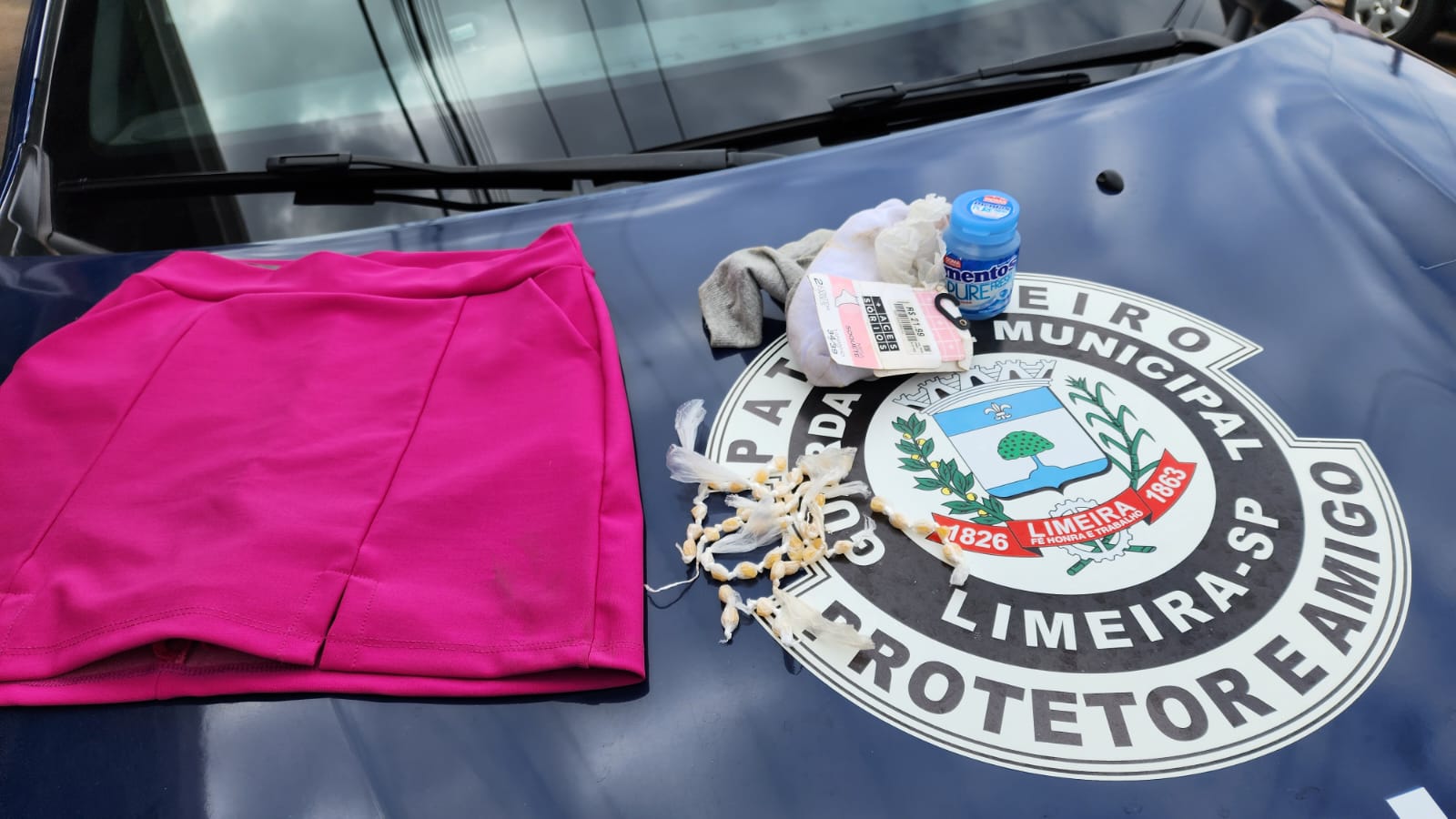 Homem é preso por tráfico e acaba identificado por furtos em lojas de Limeira