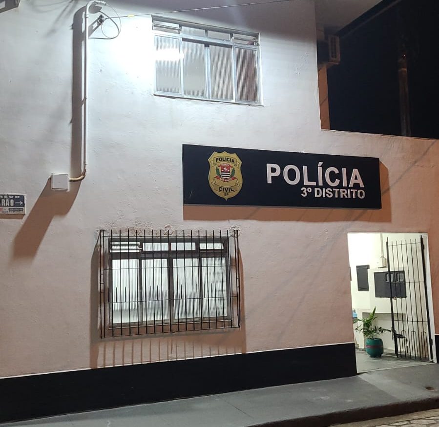 VÍDEO – Suspeitos de roubarem comerciante e residências de Itanhaém são identificados