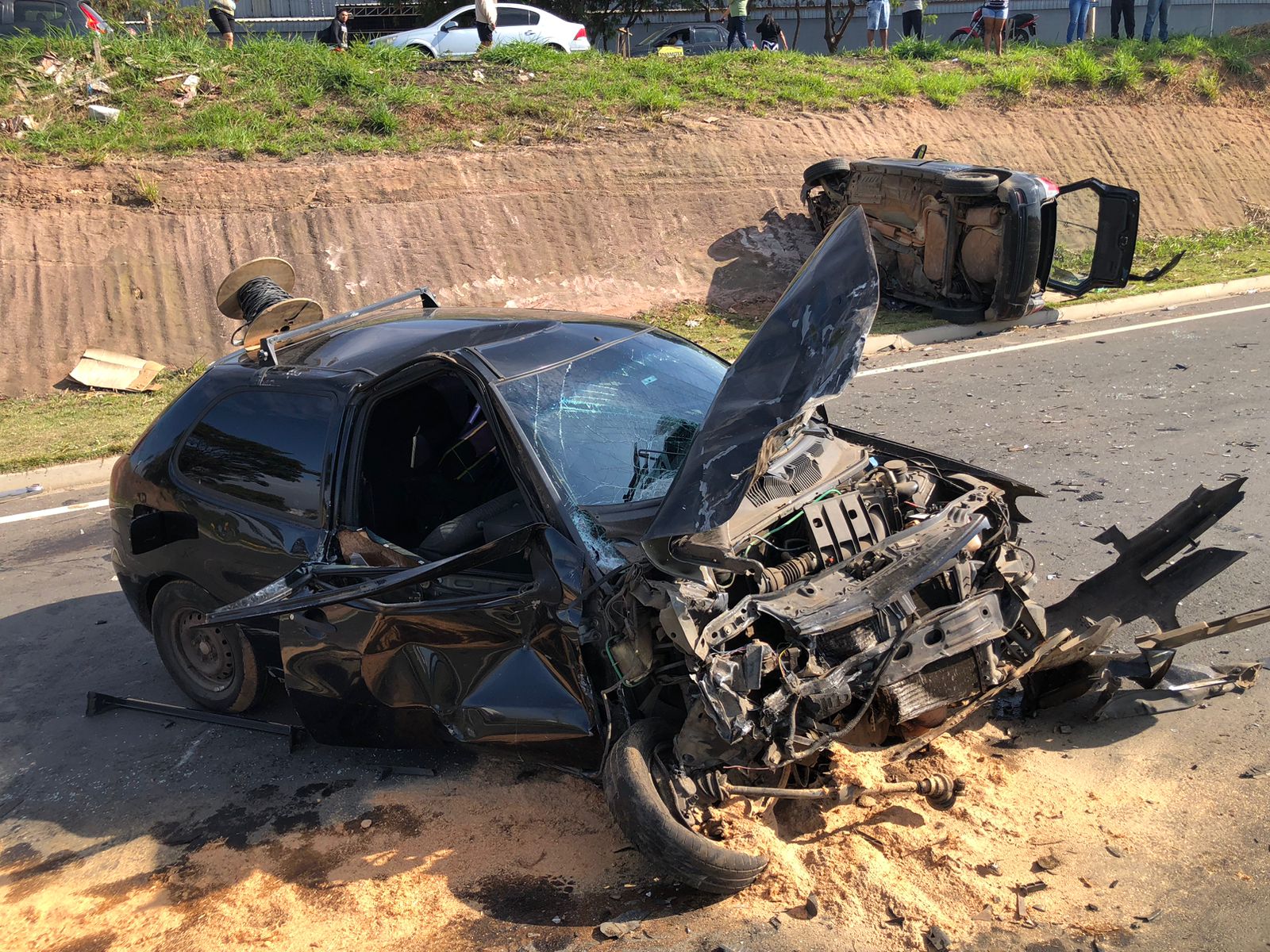Perseguição termina com acidente em Campinas