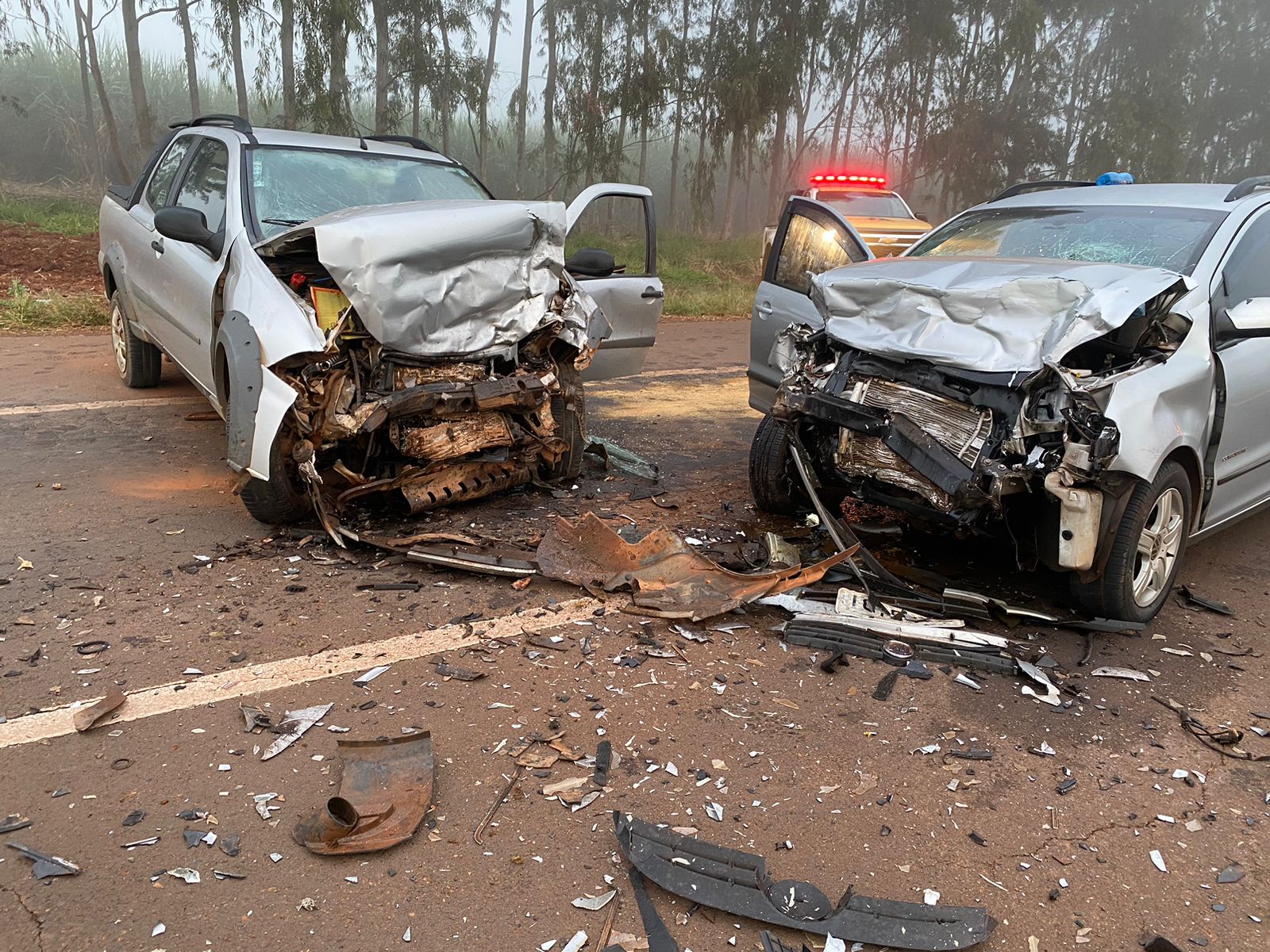 Idoso morre após colisão frontal na rodovia Altino Arantes, em Batatais