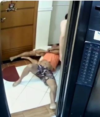 VÍDEO – Morador aplica ‘mata-leão’ e mordida no próprio zelador no Litoral