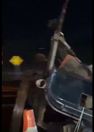 Homem morre após ter charrete atropelada por ônibus