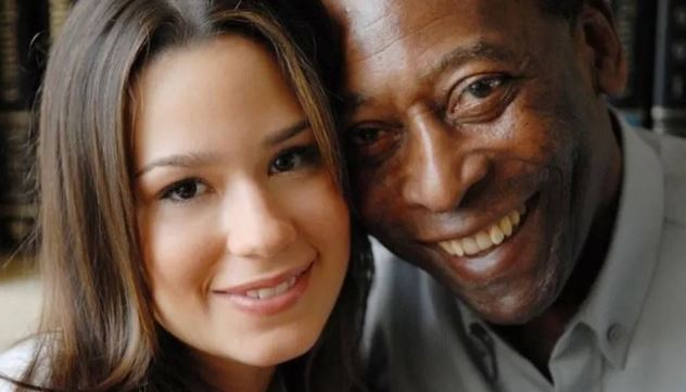Família reconhece enteada de Pelé como filha socioafetiva e herdeira