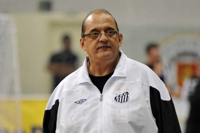 Futsal brasileiro perde a lenda Fernando Ferretti aos 69 anos