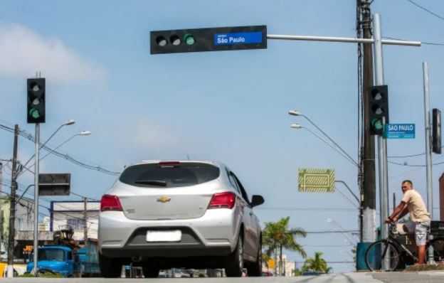 Transportes por aplicativos devem se adequar a novas regras de Praia Grande