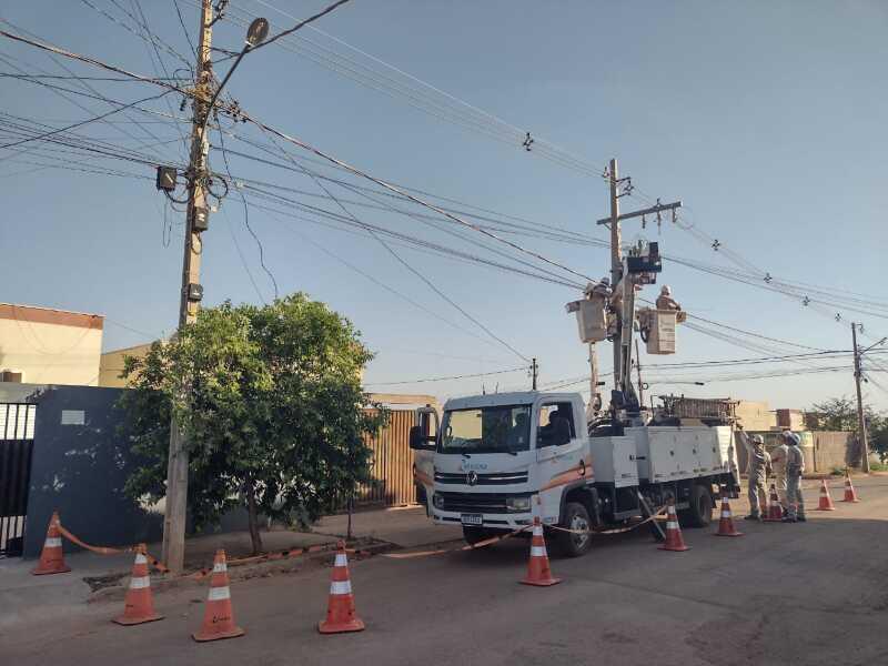 No escuro! Diversos estados brasileiros ficam sem energia