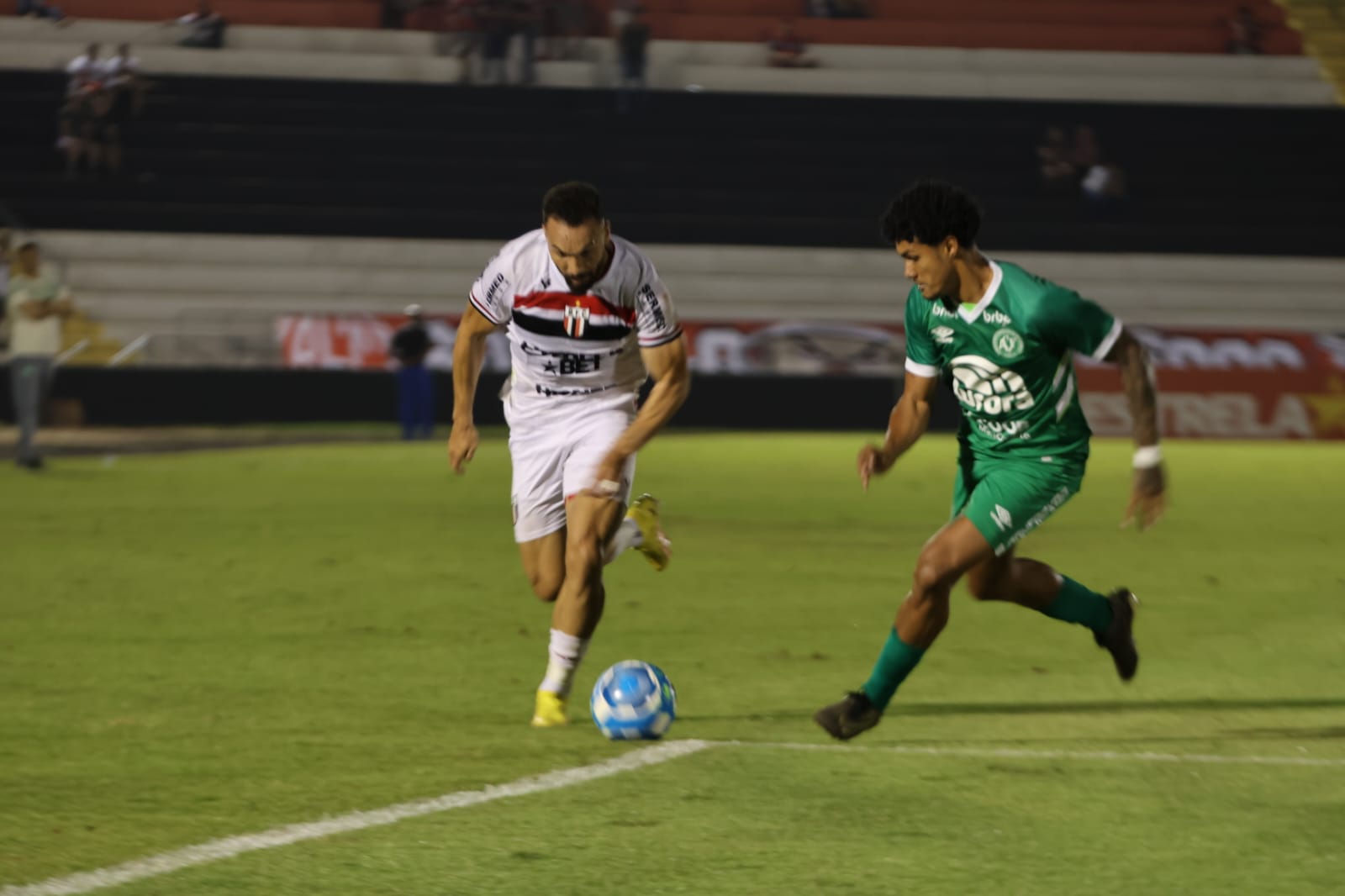 Botafogo X Chapecoense Botafogo perde em casa para a Chapecoense
