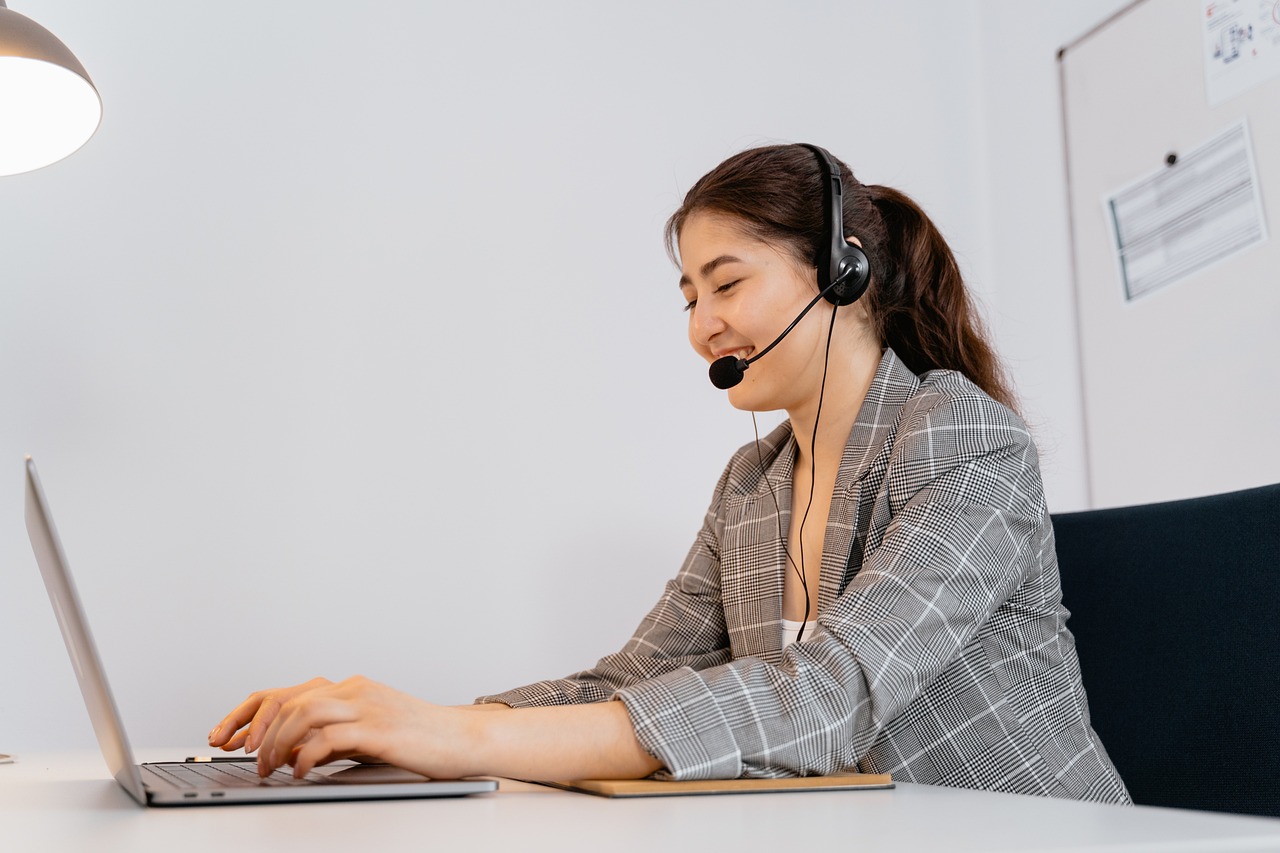 Curso gratuito de telemarketing em Limeira