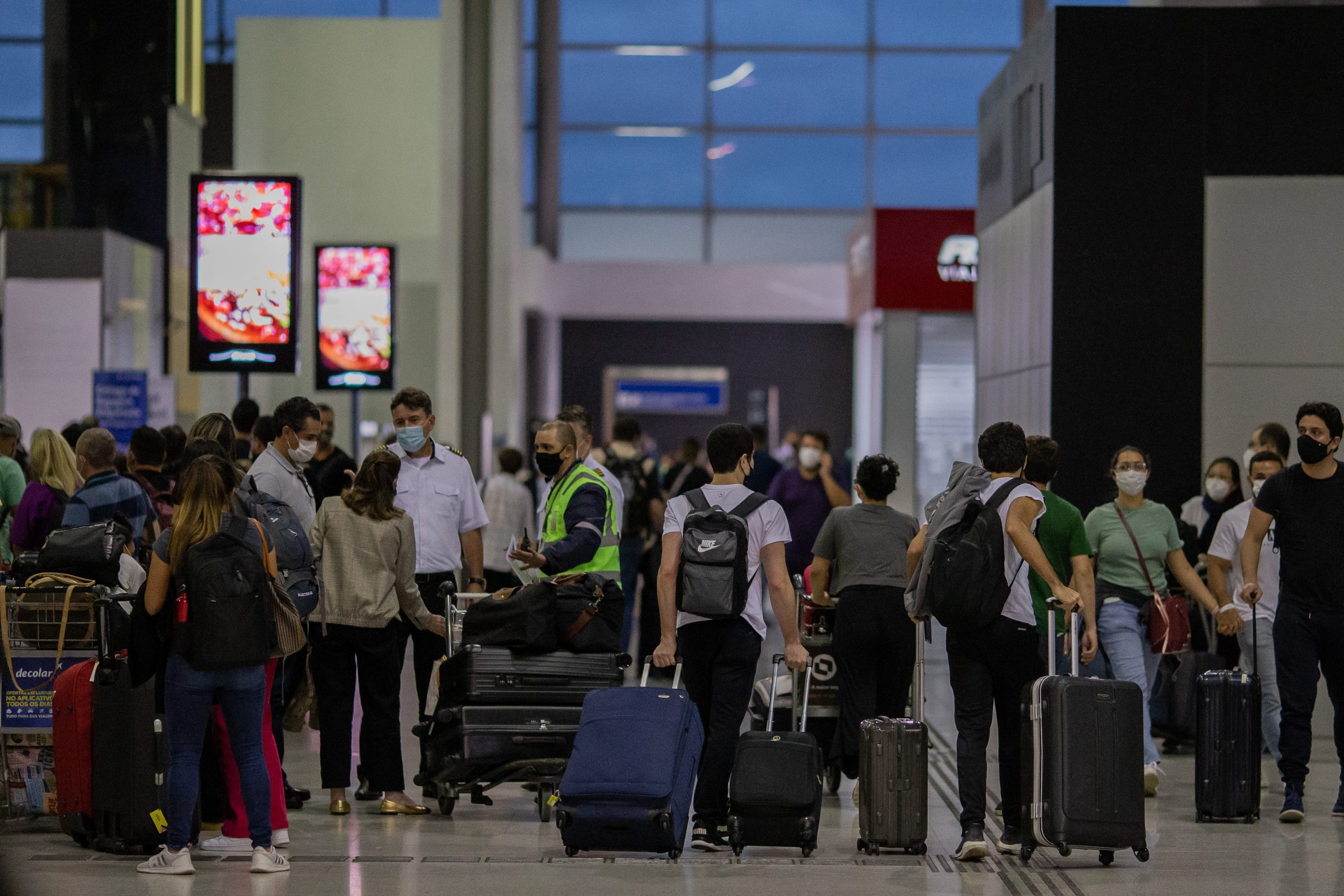 Cancelamentos de passagens aéreas pela 123milhas afetam diversos clientes