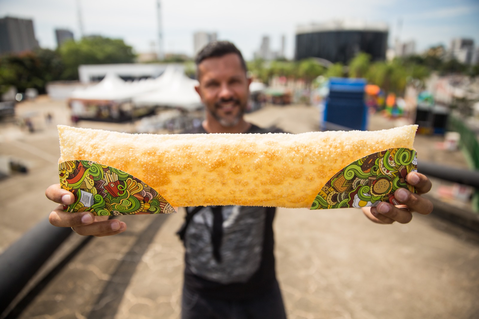 Teatro Municipal de Santos sedia festivais místico e de pastel