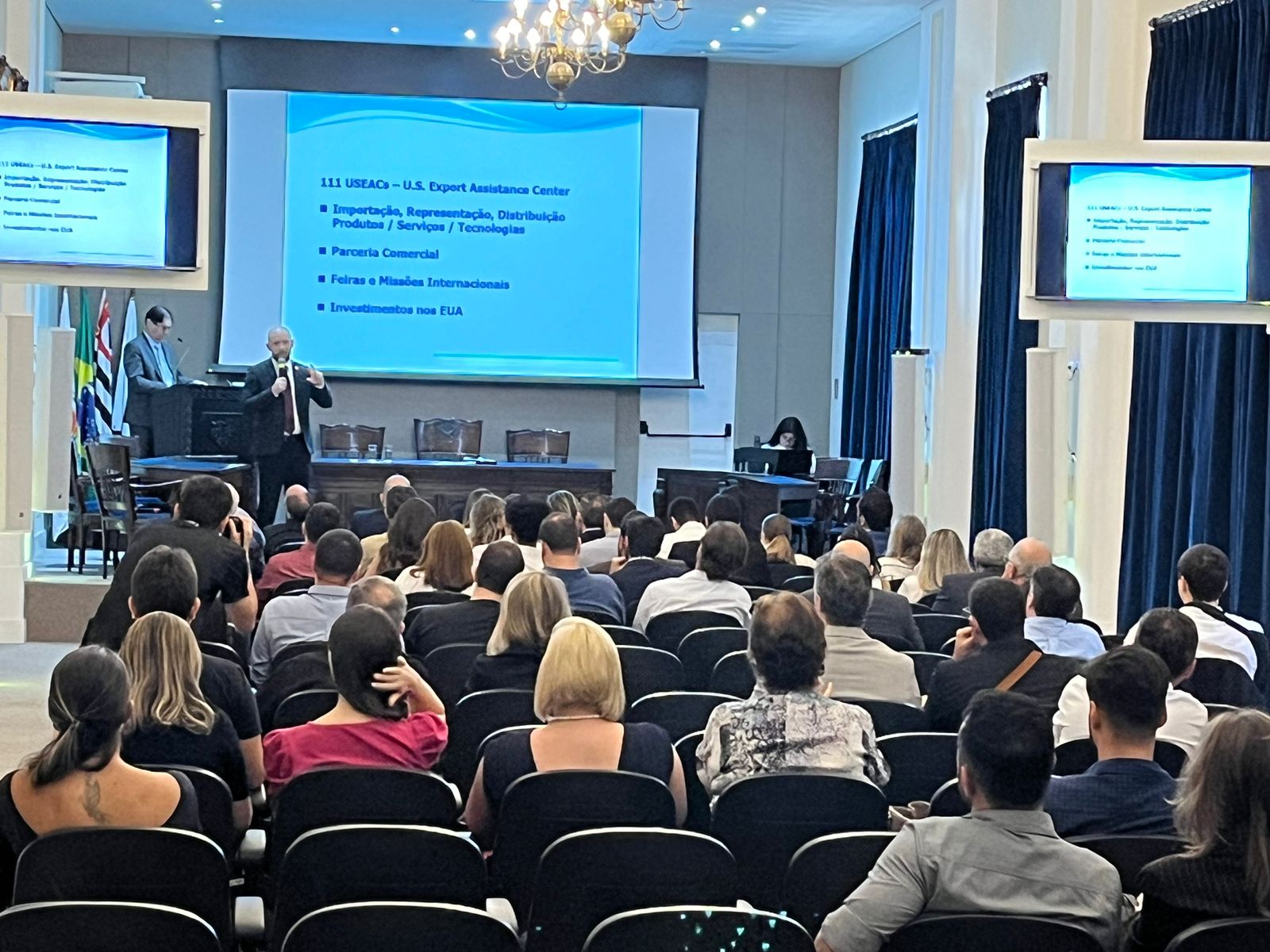 Internacionalização de empresas é tema de reunião na ACS de Santos