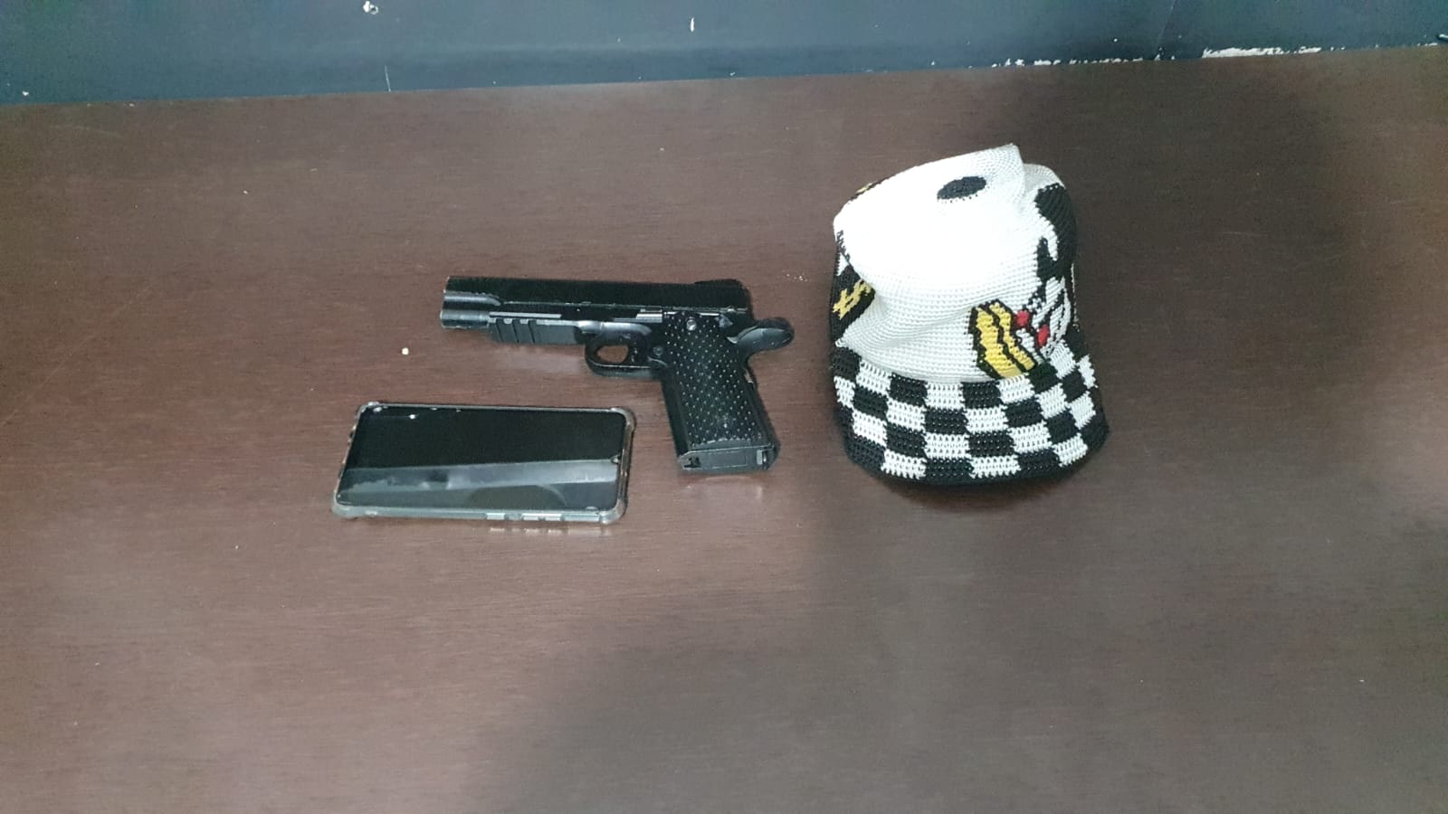 Homem é roubado em ponto de ônibus em Hortolândia