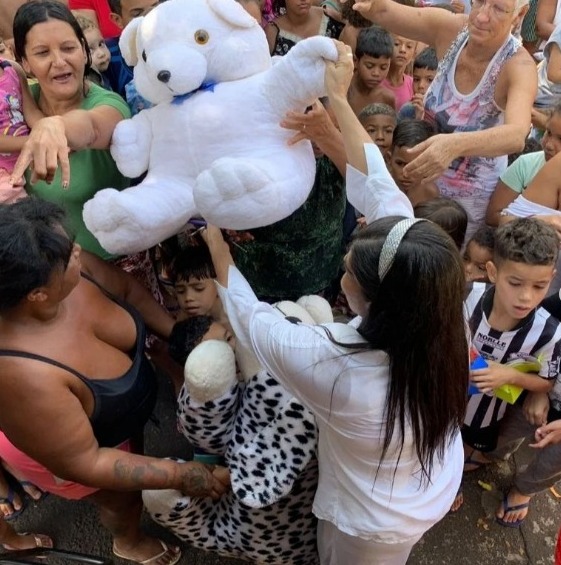 Artistas nacionais apoiam show para ajudar crianças em Ribeirão