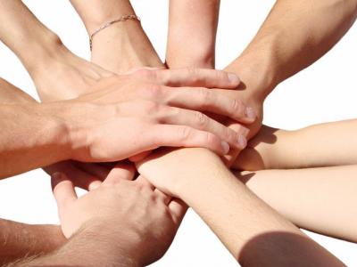 Supermercado de Santos celebra projeto de ação social