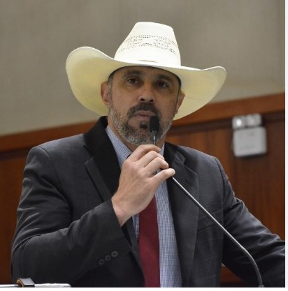 PF faz buscas contra deputado estadual por envolvimento no 8/1