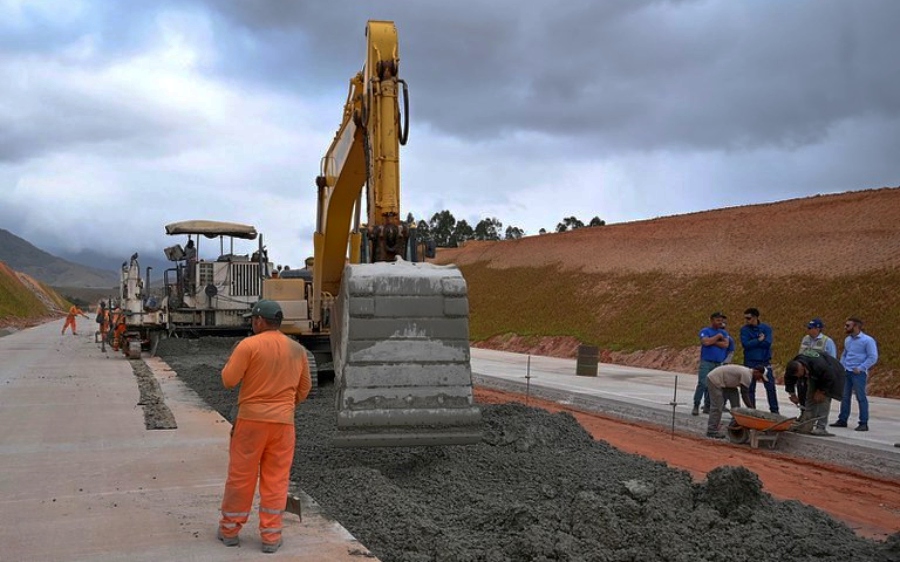 Novo PAC incluirá Ferrogrão, trem em SP e obras há anos sem conclusão