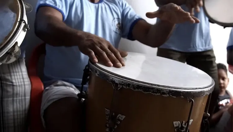 Samba de Roda: origem, características e músicas que não podem faltar