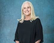 Em documentário, Vera Holtz relembra passado de conflitos com o pai