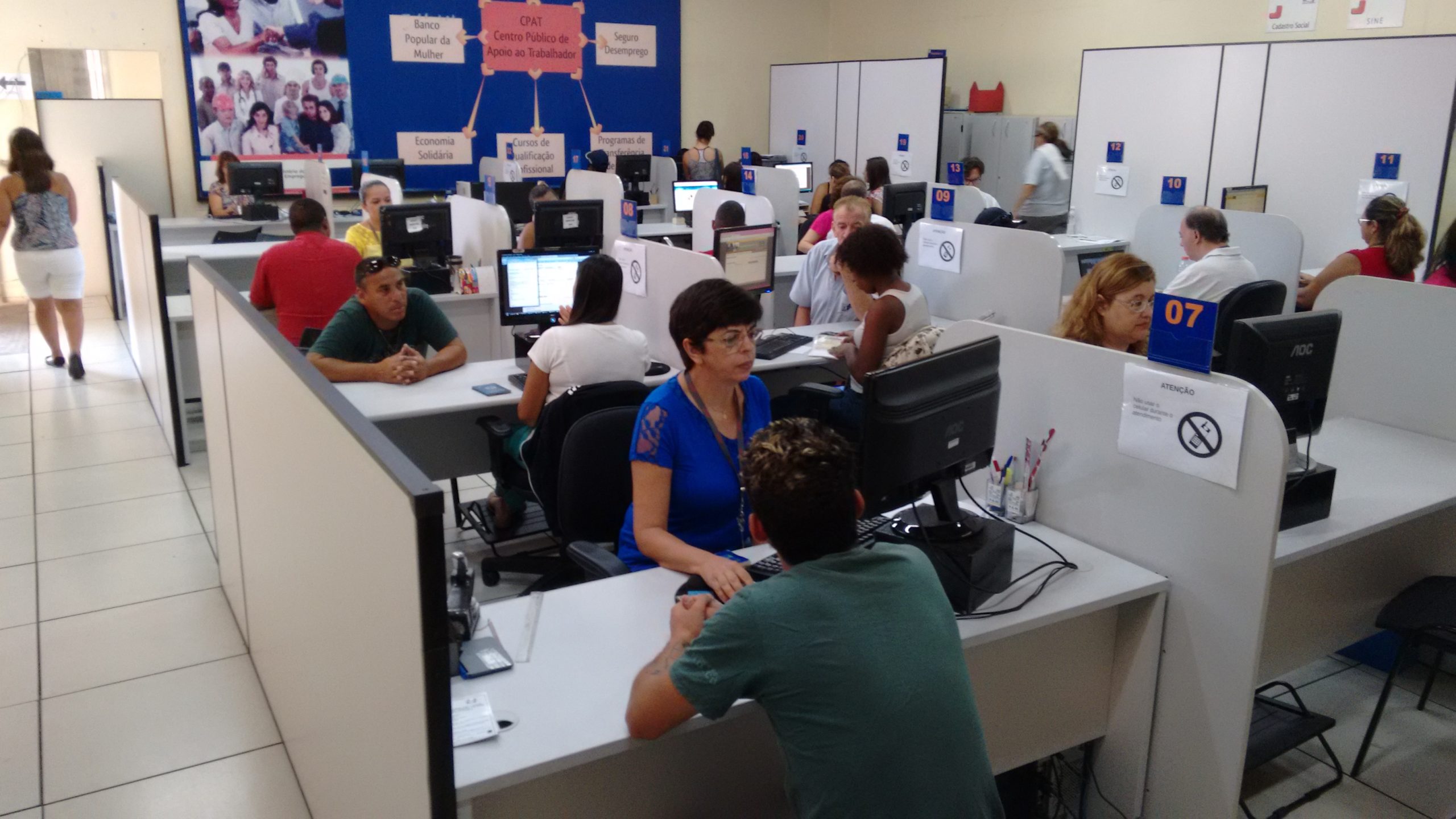 Região de Campinas tem mais de mil vagas de emprego disponíveis