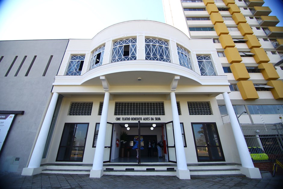 Stand Up Surdo “Entre mundos” acontece neste sábado em São José